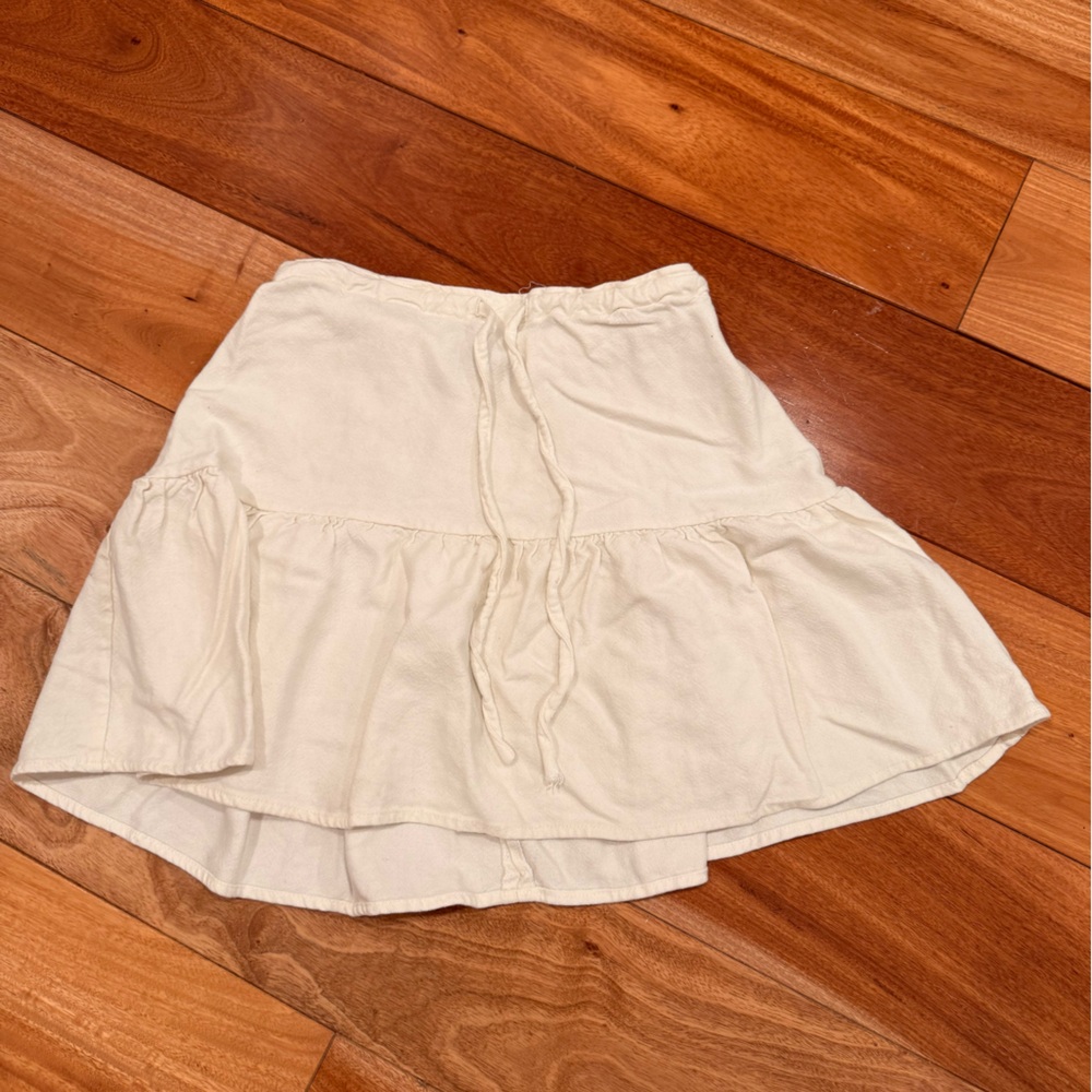 Brandy Melville White Skirt